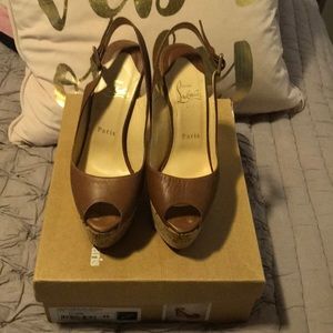 EUC Christian Louboutin slingbacks❤️